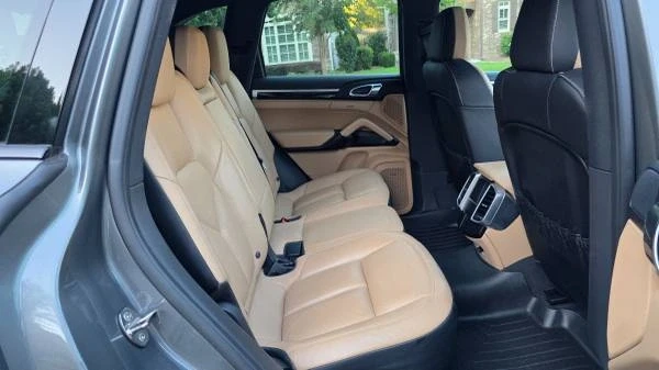 2015 Porsche 958 Cayenne Diesel - Image 16 of 21