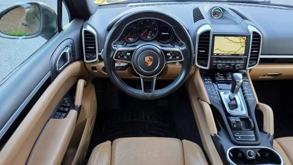 2015 Porsche 958 Cayenne Diesel - Image 18 of 21