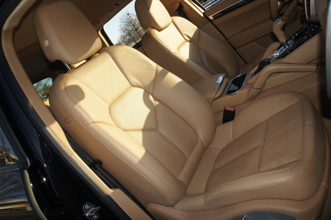 2015 Porsche 958 Cayenne Diesel - Image 7 of 31