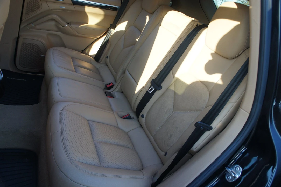 2015 Porsche 958 Cayenne Diesel - Image 9 of 31