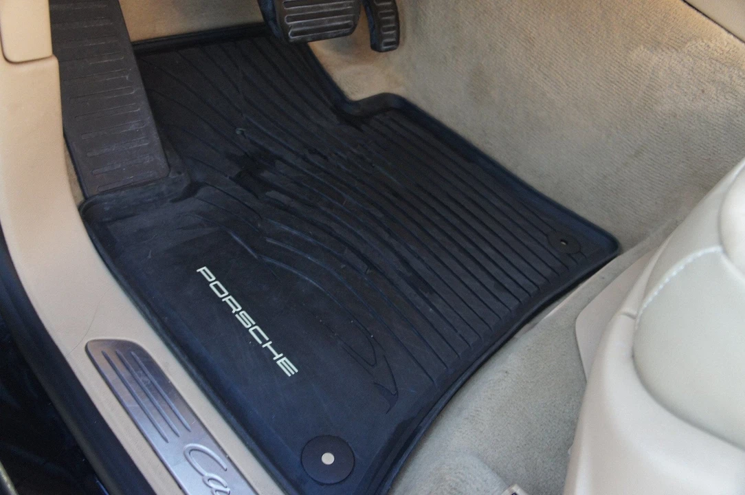 2015 Porsche 958 Cayenne Diesel - Image 25 of 31