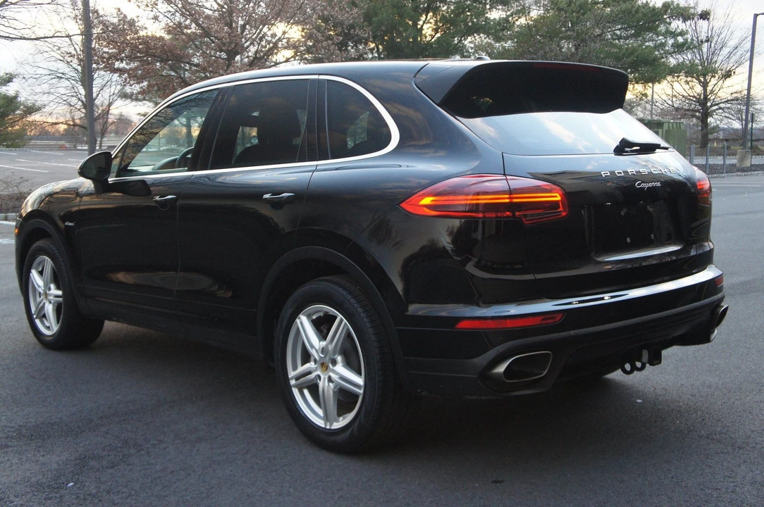 2015 Porsche 958 Cayenne Diesel - Image 3 of 31