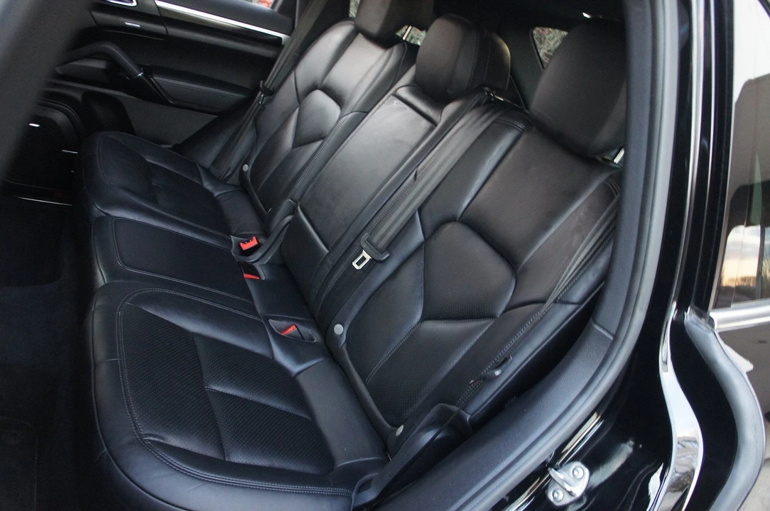 2015 Porsche 958 Cayenne Diesel - Image 7 of 31