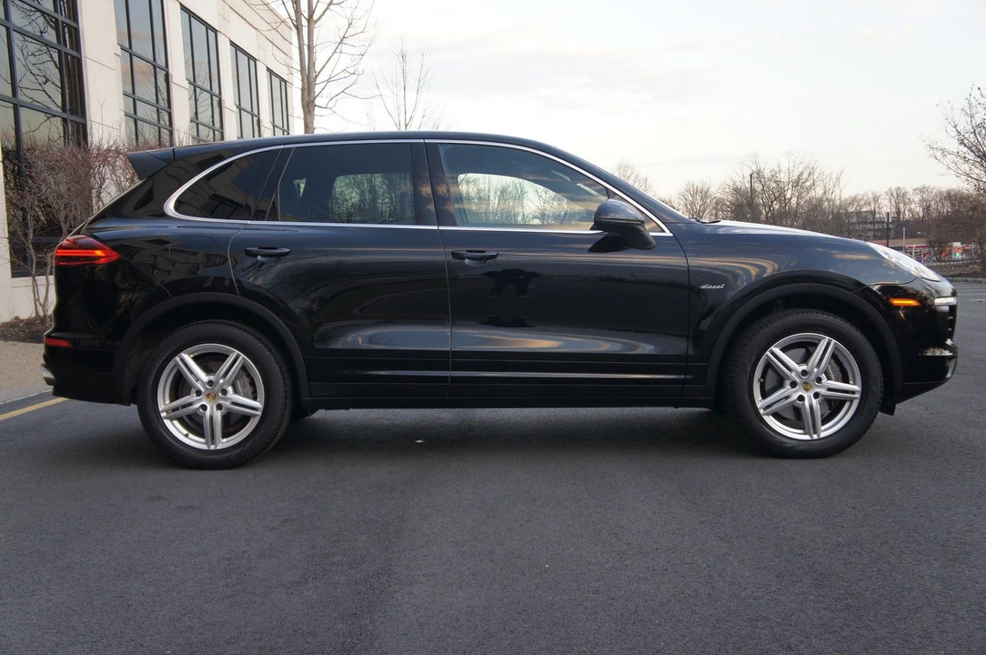 2015 Porsche 958 Cayenne Diesel - Image 14 of 31