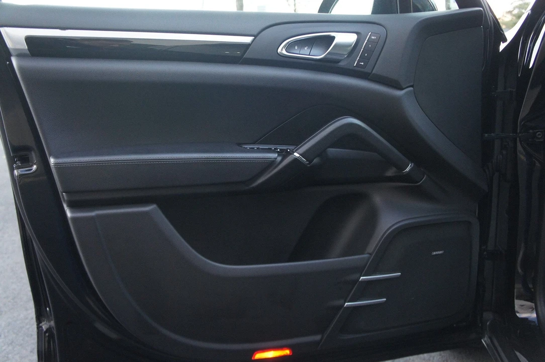 2015 Porsche 958 Cayenne Diesel - Image 22 of 31
