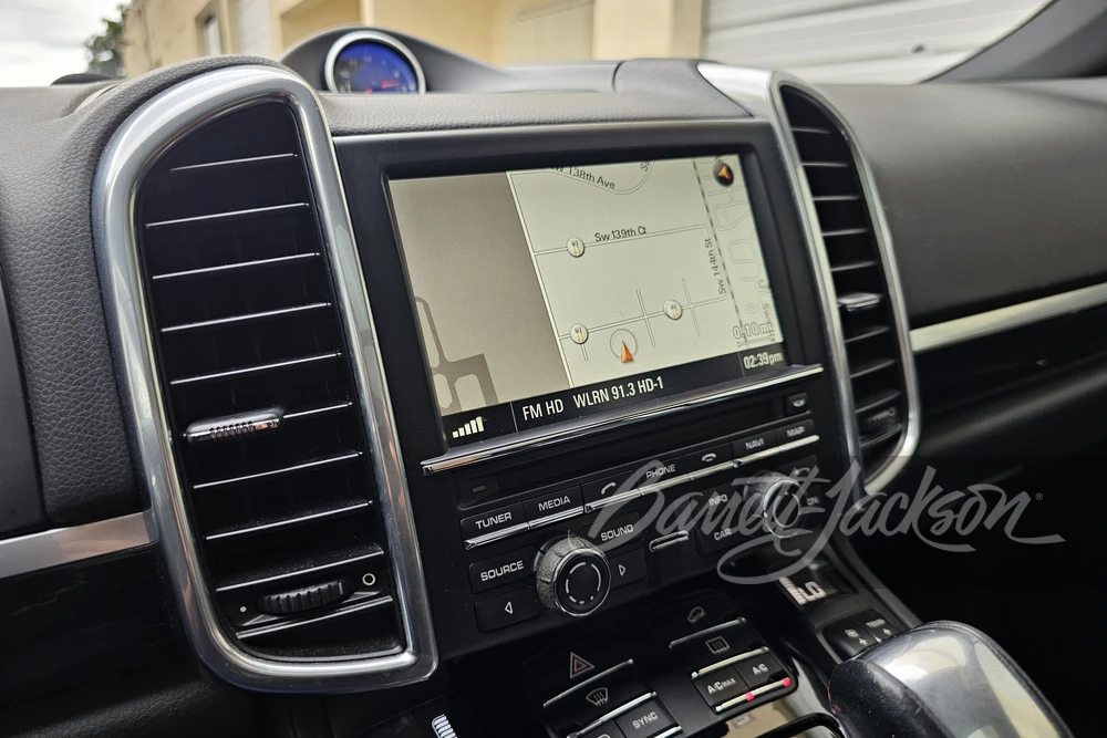 2015 Porsche 958 Cayenne Diesel - Image 12 of 23