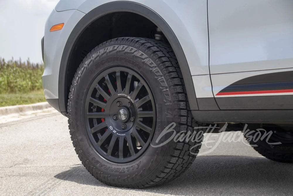 2015 Porsche 958 Cayenne Diesel - Image 13 of 23