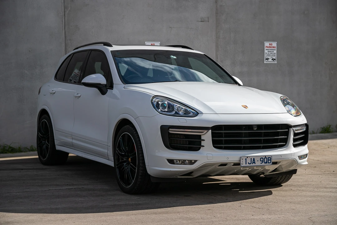 2015 Porsche 9Y0/9Y3 Cayenne GTS - Image 4 of 31