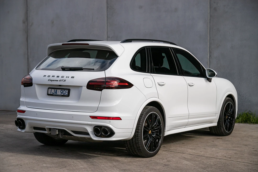 2015 Porsche 9Y0/9Y3 Cayenne GTS - Image 6 of 31