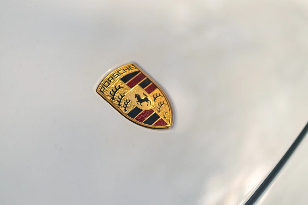2015 Porsche 958 Cayenne S - Image 15 of 31