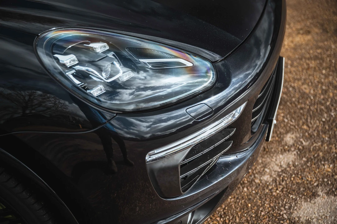 2015 Porsche 958 Cayenne S - Image 27 of 31