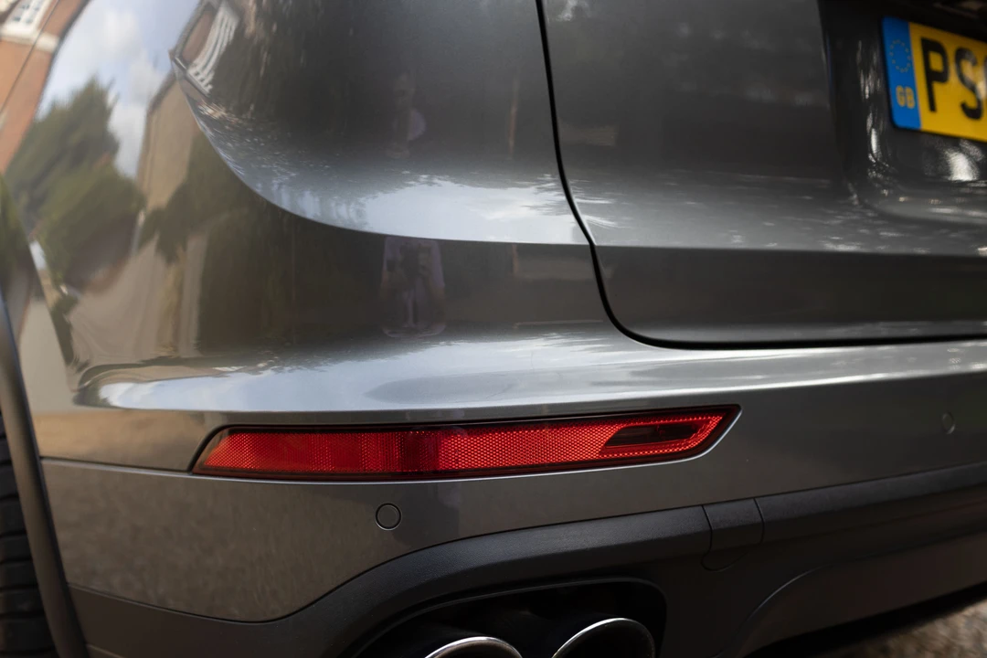 2015 Porsche 955/957 Cayenne Turbo - Image 30 of 31