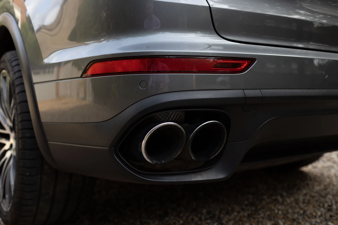 2015 Porsche 955/957 Cayenne Turbo - Image 31 of 31