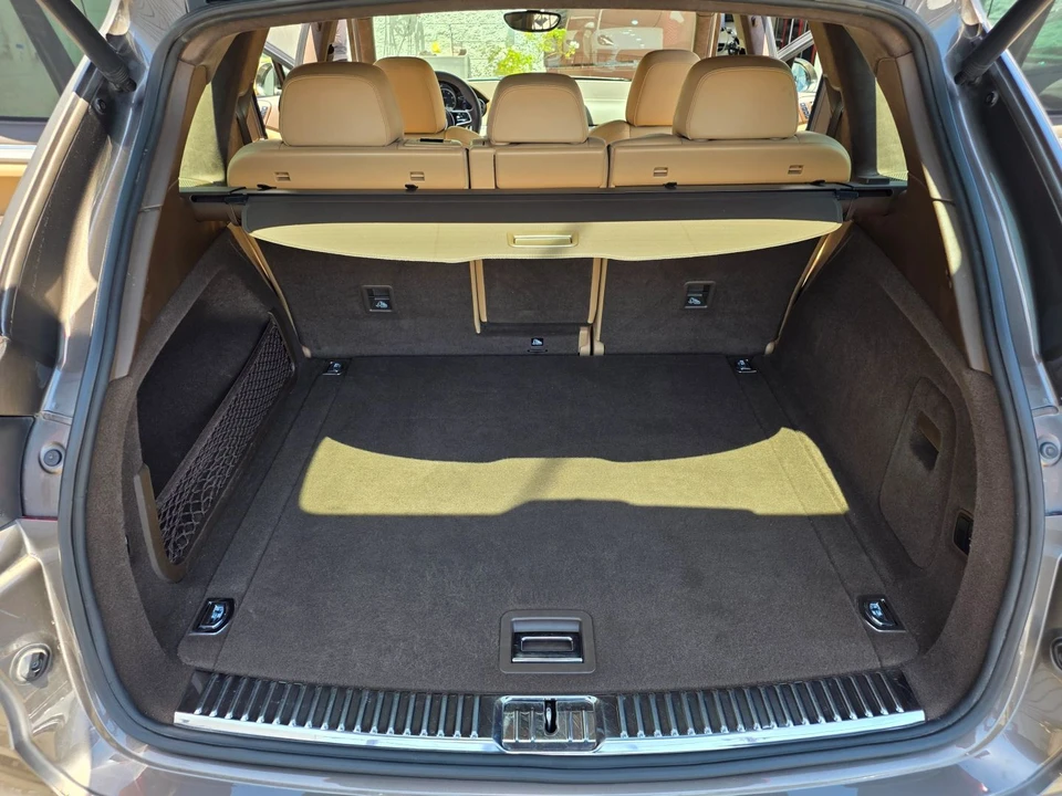 2015 Porsche 958 Cayenne - Image 24 of 31