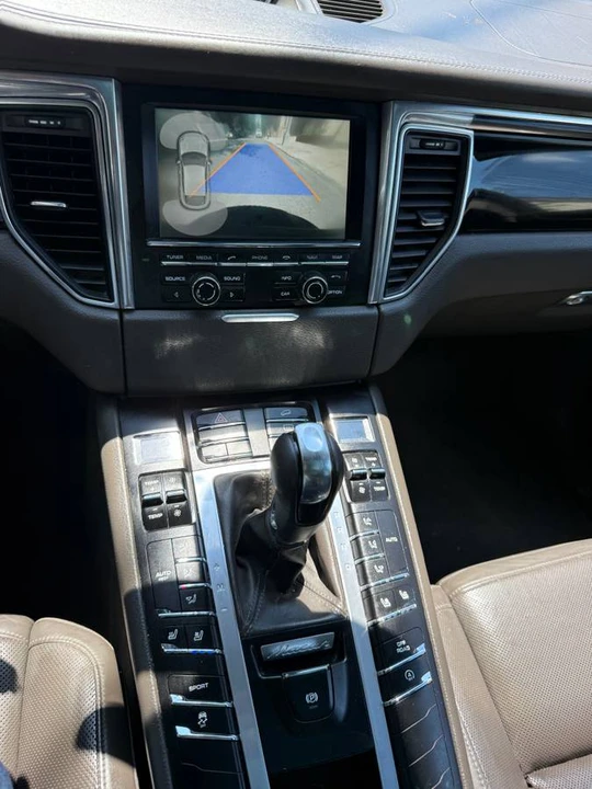 2015 Porsche Macan S - Image 3 of 21