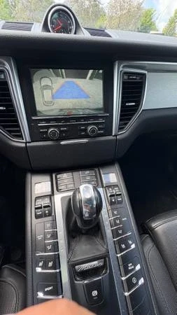 2015 Porsche Macan S - Image 16 of 17