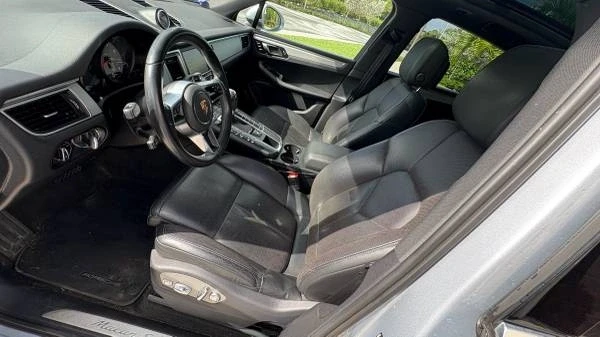 2015 Porsche Macan S - Image 15 of 17