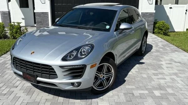 2015 Porsche Macan S - Image 2 of 17