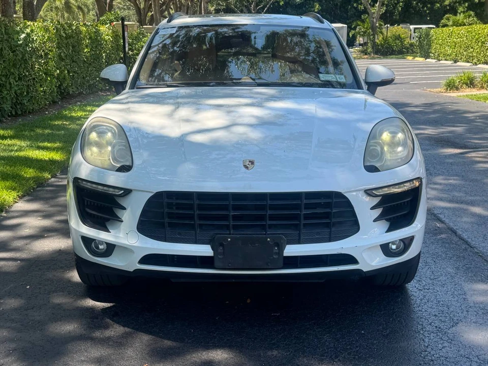 2015 Porsche Macan S - Image 4 of 9