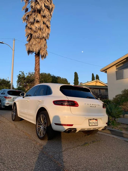 2015 Porsche Macan S - Image 8 of 18
