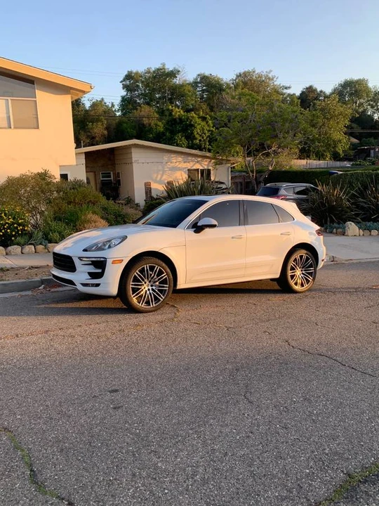 2015 Porsche Macan S - Image 2 of 18
