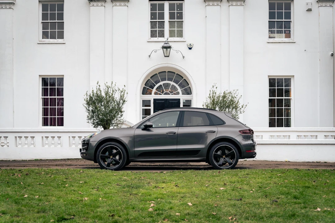 2015 Porsche Macan S - Image 9 of 31