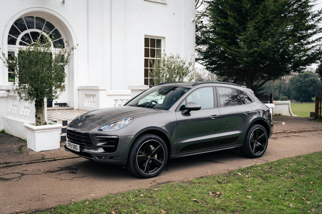 2015 Porsche Macan S - Image 24 of 31