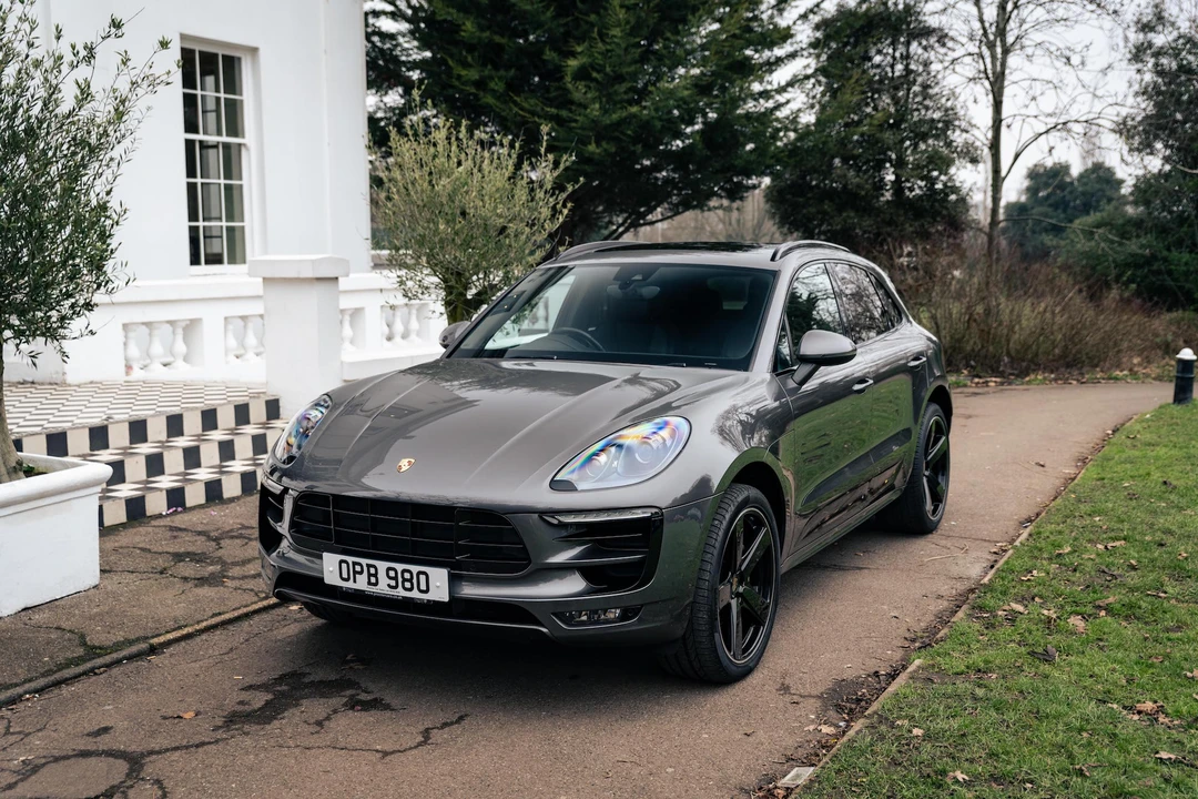 2015 Porsche Macan S - Image 10 of 31