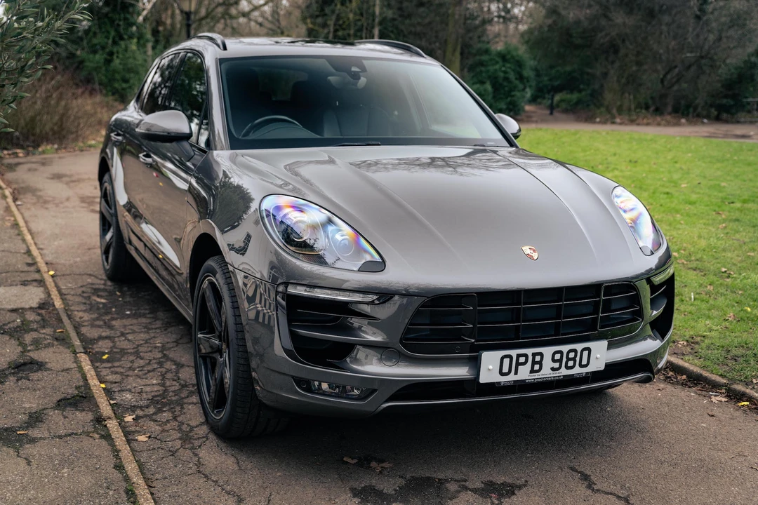 2015 Porsche Macan S - Image 13 of 31