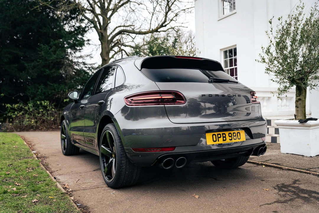 2015 Porsche Macan S - Image 20 of 31