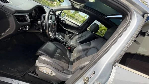 2015 Porsche Macan S - Image 17 of 19