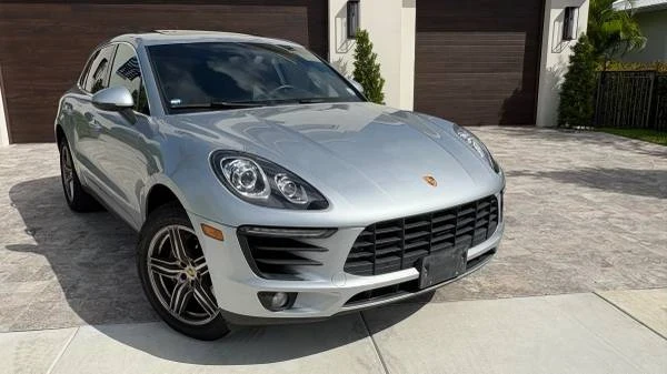 2015 Porsche Macan S - Image 2 of 19