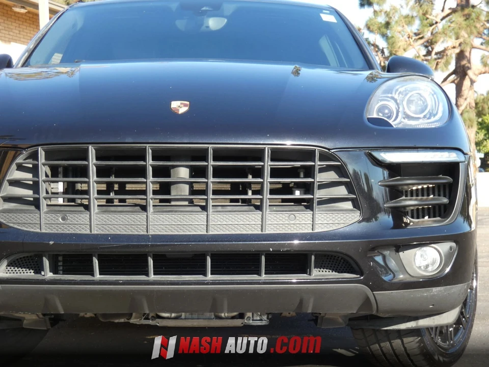 2015 Porsche Macan - Image 13 of 31