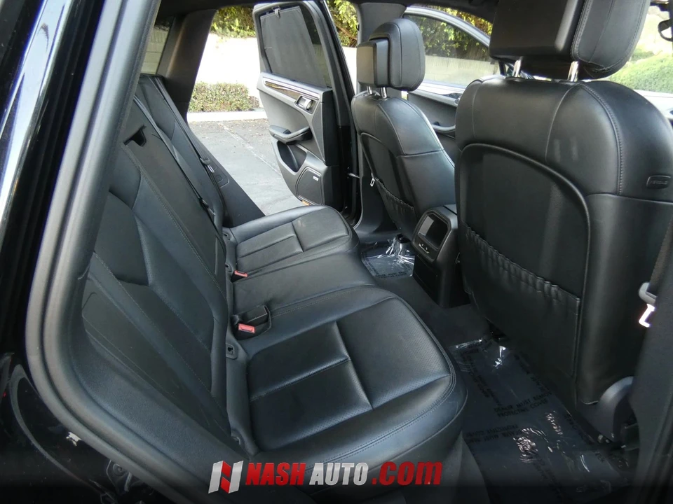 2015 Porsche Macan - Image 21 of 31
