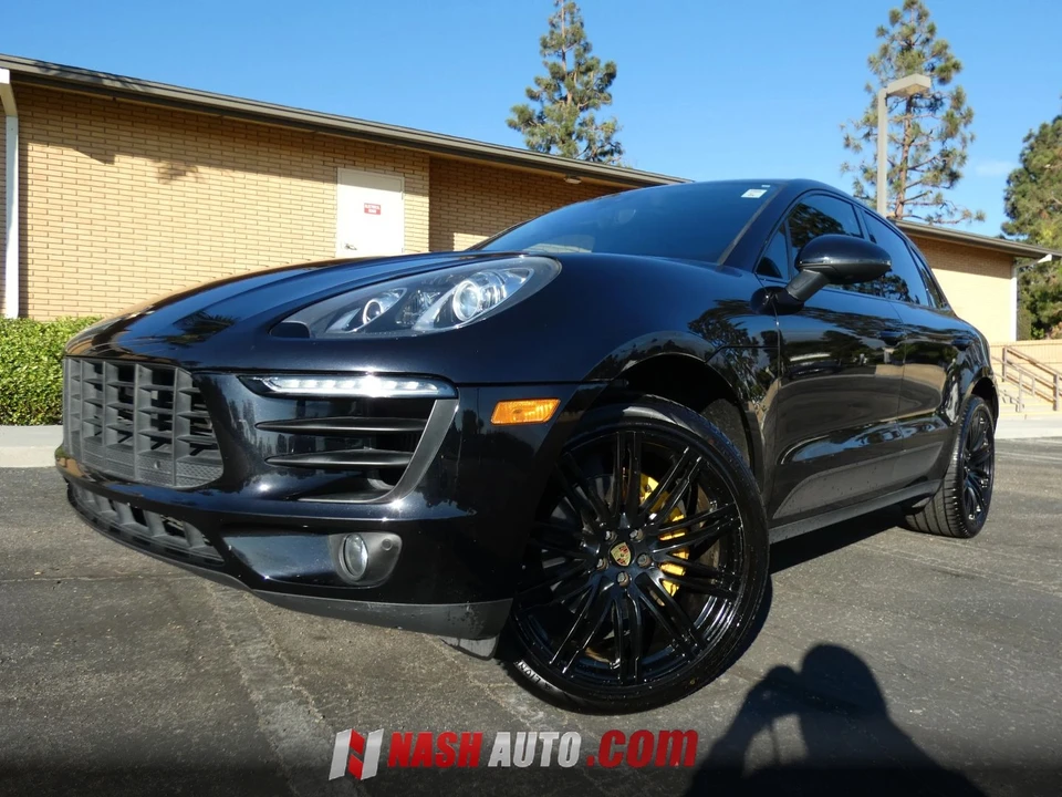 2015 Porsche Macan - Image 12 of 31