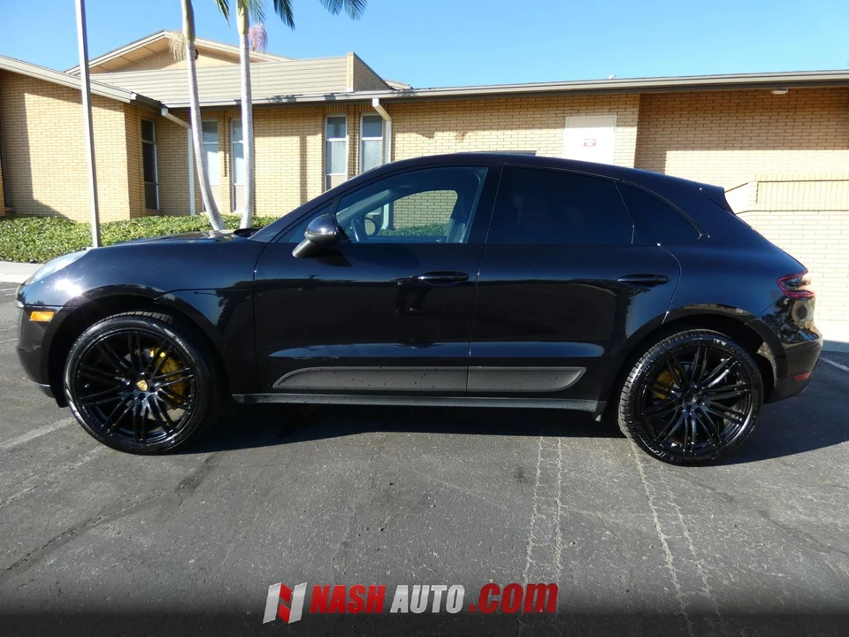 2015 Porsche Macan - Image 11 of 31