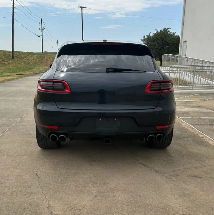 2015 Porsche Macan - Image 9 of 31