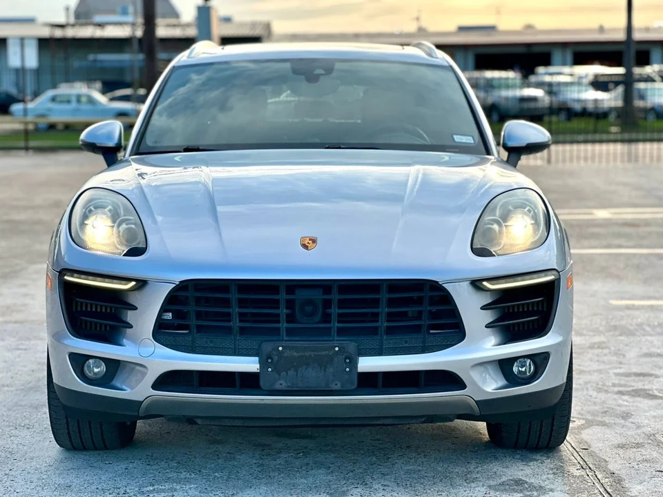 2015 Porsche Macan - Image 5 of 31