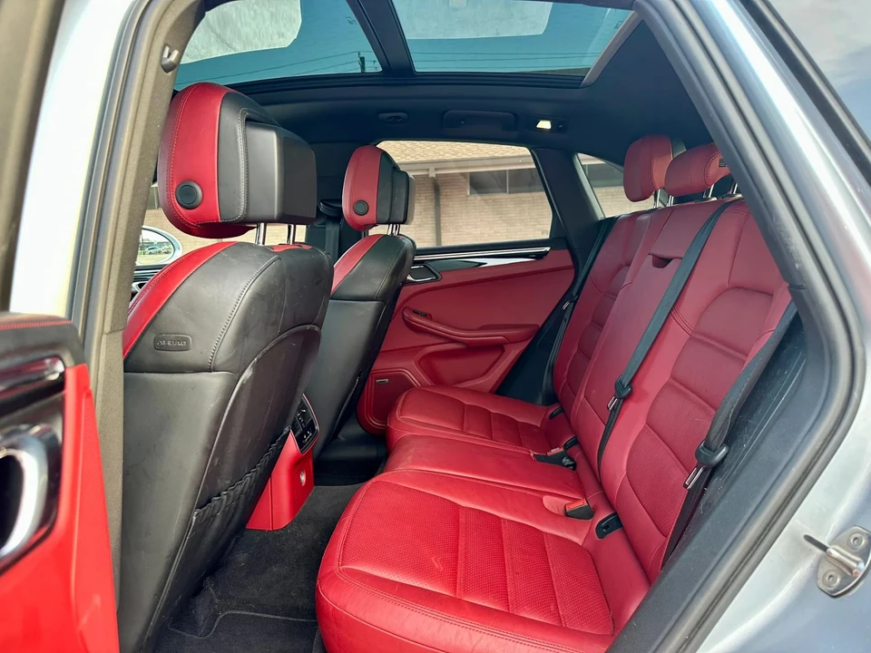 2015 Porsche Macan - Image 31 of 31