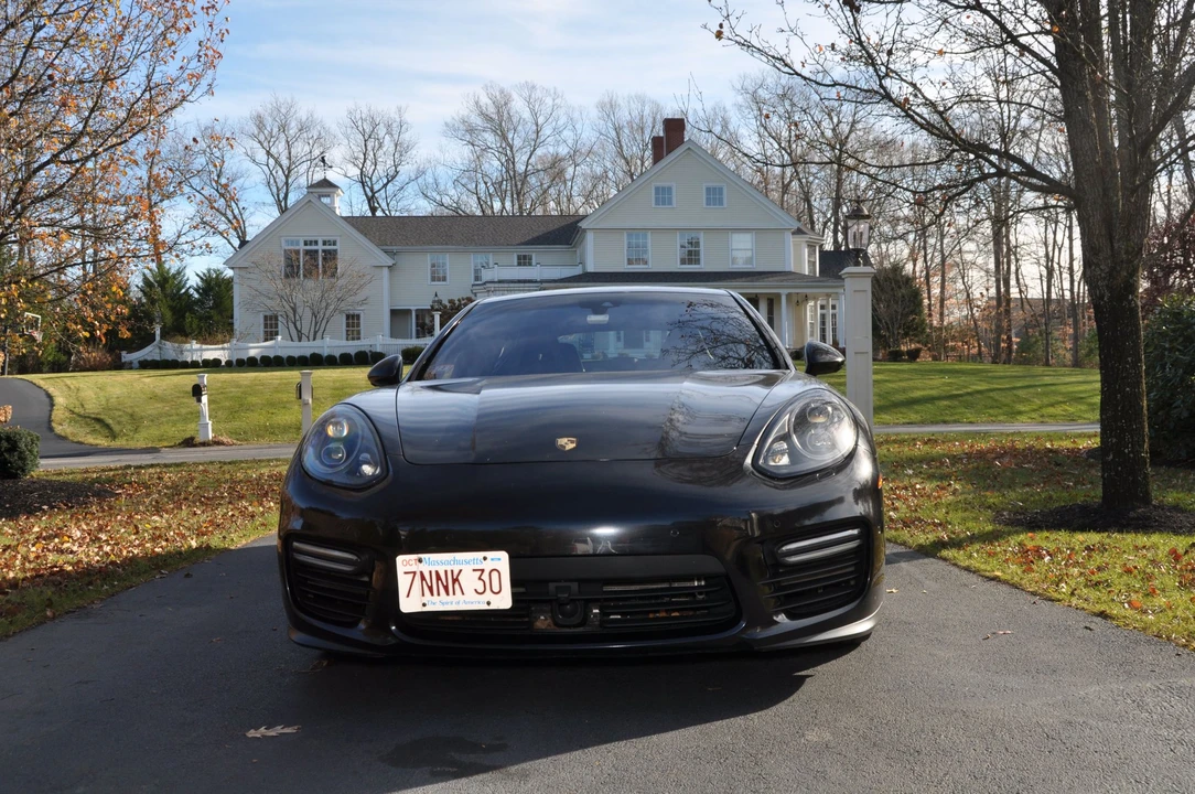 2015 Porsche 970 Panamera GTS - Image 2 of 31