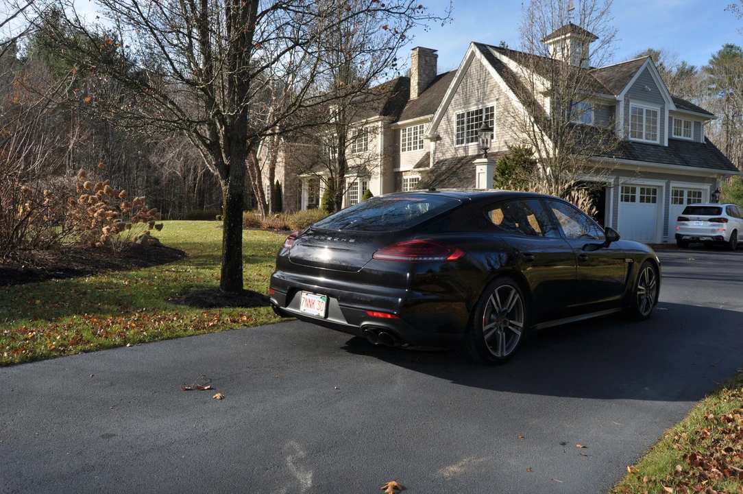 2015 Porsche 970 Panamera GTS - Image 8 of 31