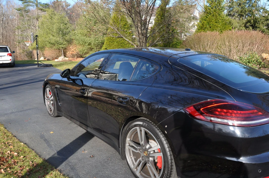 2015 Porsche 970 Panamera GTS - Image 10 of 31