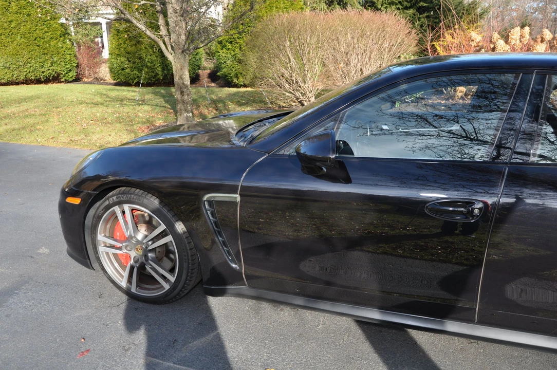 2015 Porsche 970 Panamera GTS - Image 11 of 31