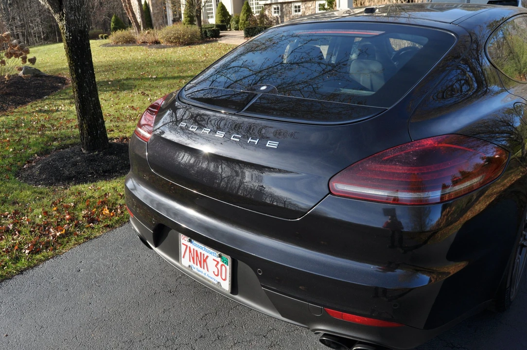 2015 Porsche 970 Panamera GTS - Image 23 of 31