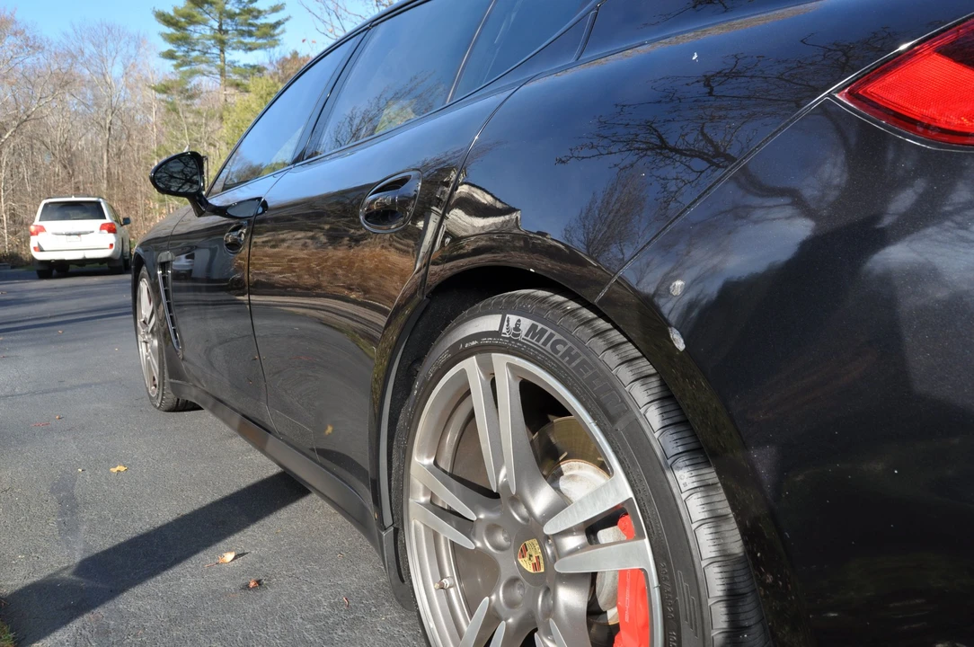 2015 Porsche 970 Panamera GTS - Image 28 of 31