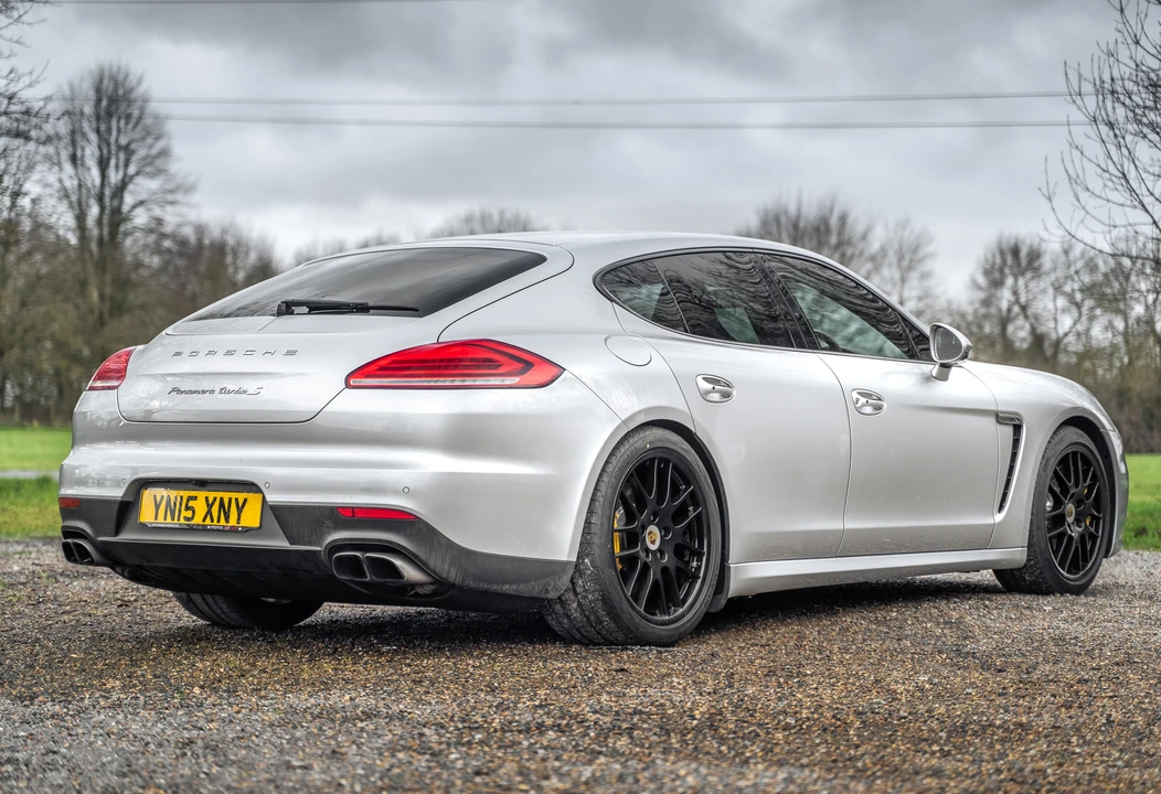2015 Porsche 970 Panamera Turbo - Image 9 of 31