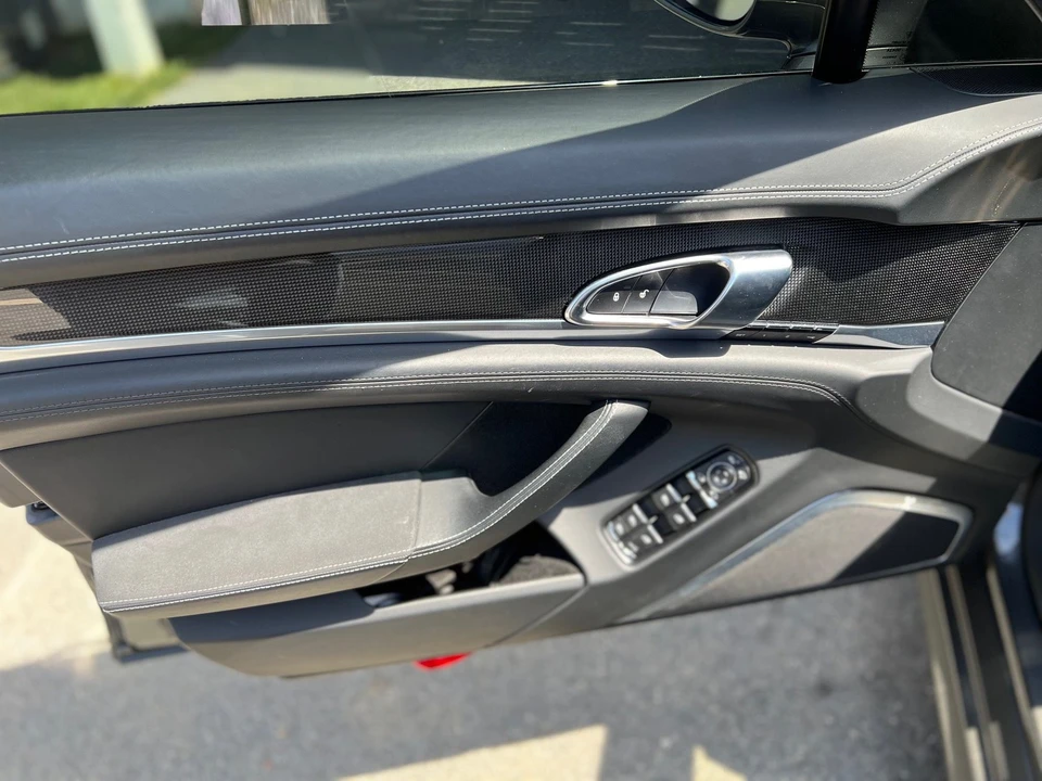 2015 Porsche 970 Panamera GTS - Image 7 of 12