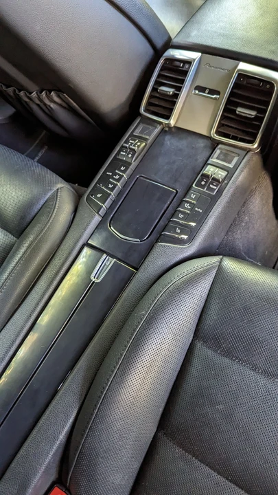 2015 Porsche 970 Panamera - Image 12 of 16