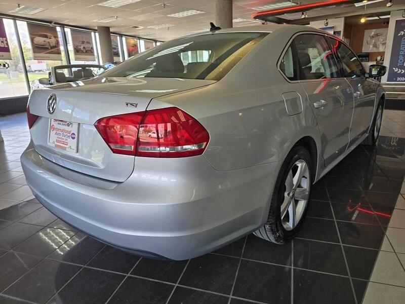 2015 Volkswagen Passat - Image 4 of 4