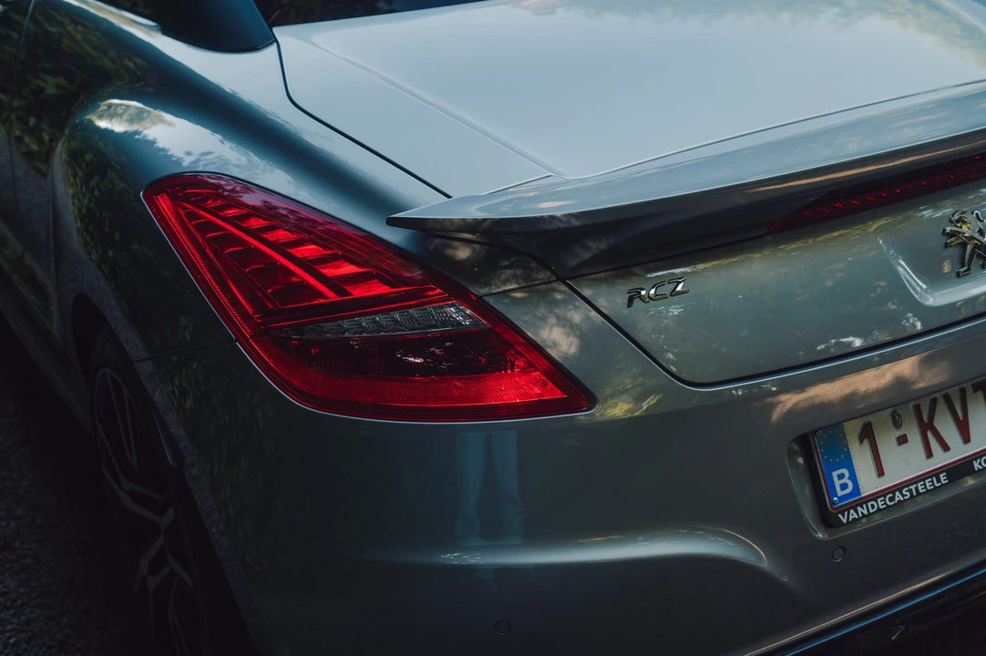 2015 Peugeot - Image 10 of 31